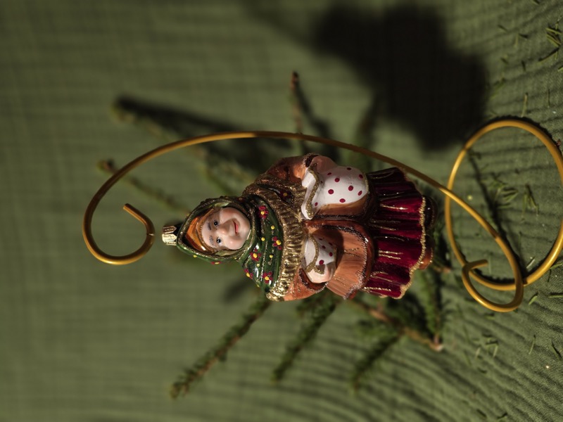 баба с молочником